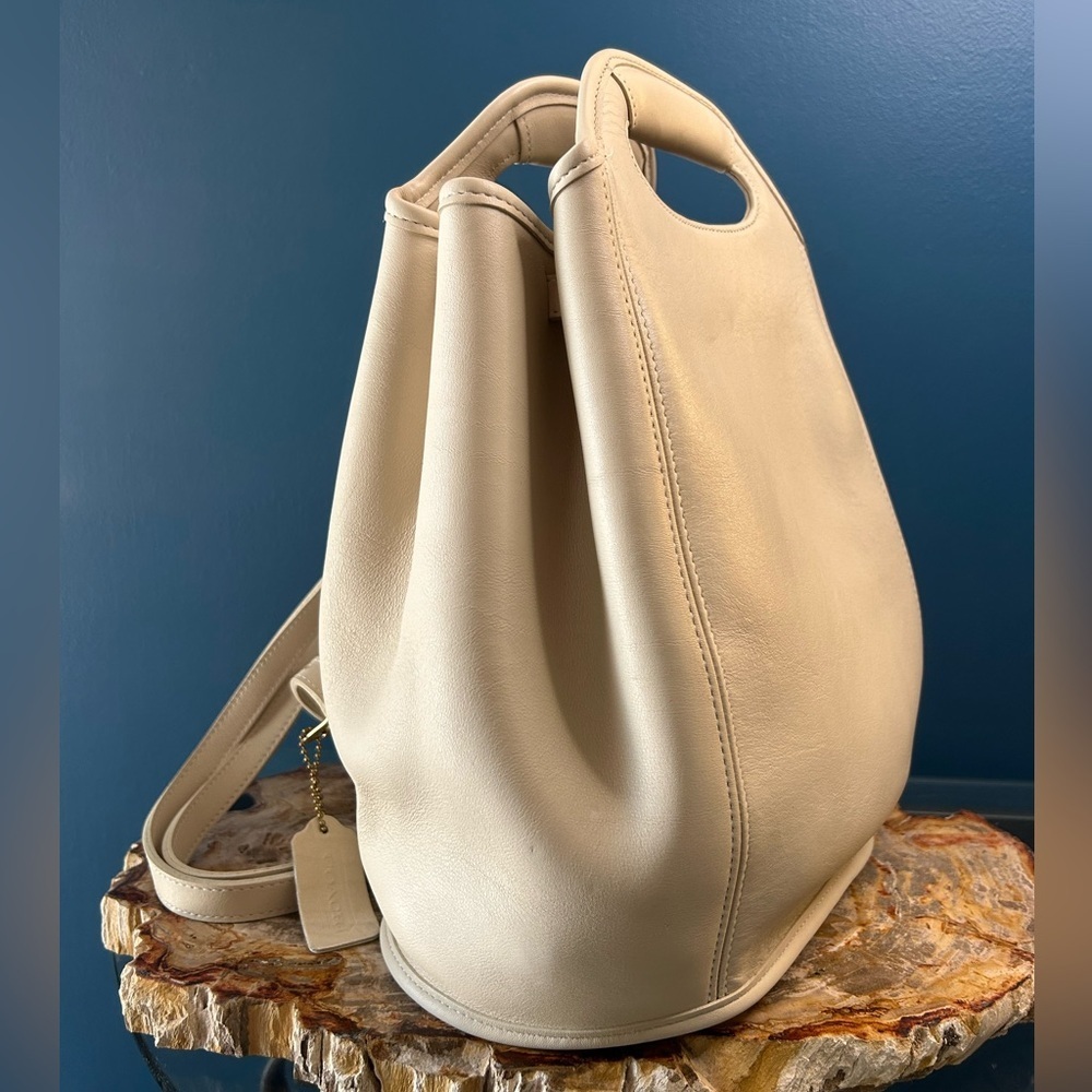 Vintage COACH Drawstring Backpack Bone White Shop… - image 13